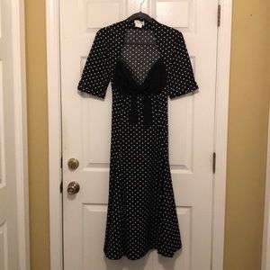 Black swing dress polkadot.